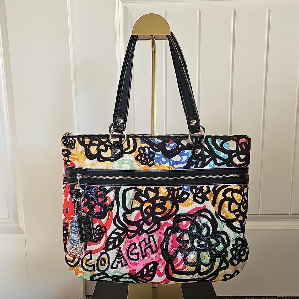 Coach Poppy Graphic Blossom Graffiti Glam Tote - Picture 4 of 16